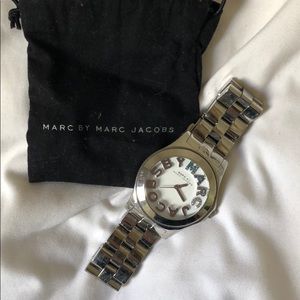 Marc jacobs silver watch with bag